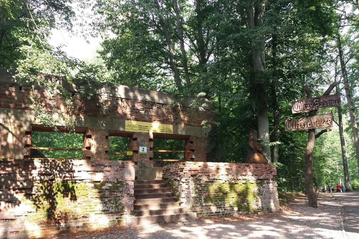 Depuis Varsovie : Visite en voiture de la tanière du loup, le QG d'Hitler