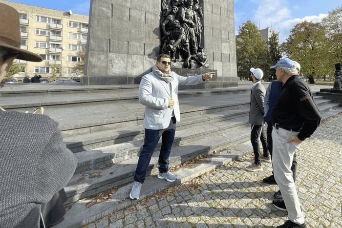 Warschau: begeleide wandeltour door het getto en de oude stad