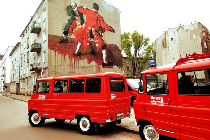Warsaw: Behind the Scenes City Tour with Hotel Pickup