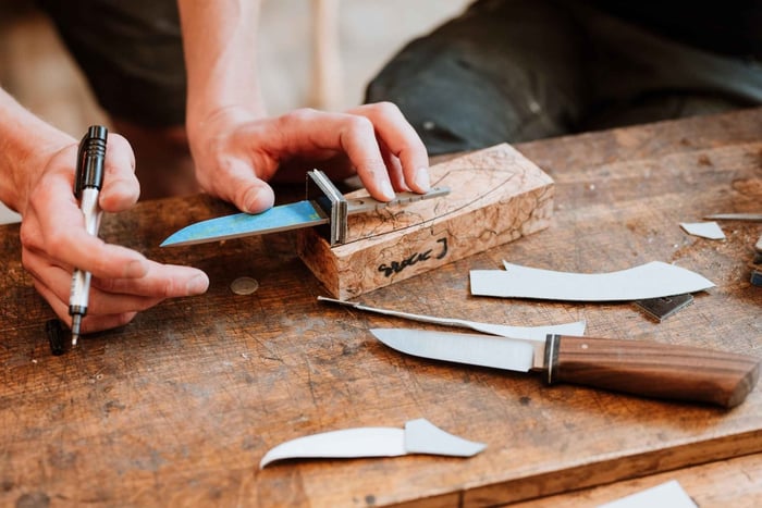 Warsaw: Knife-Making Workshop with Professionals