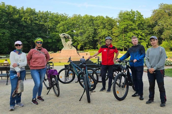 Warszawa: Cykla med Chopin, 3 timmars elcykeltur med guide