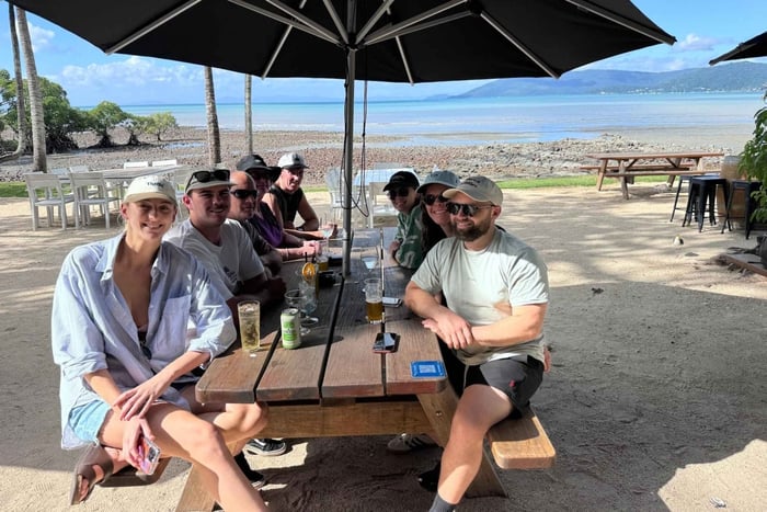 Whitsundays : visite d'une distillerie, d'une brasserie et d'un bar de plage