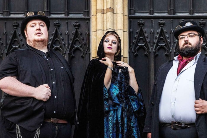 Shadows of York: Ghost Walk and Horrible History.