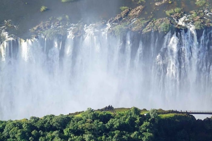 De Joanesburgo: Safári de 5 Dias em Victoria Falls e Chobe