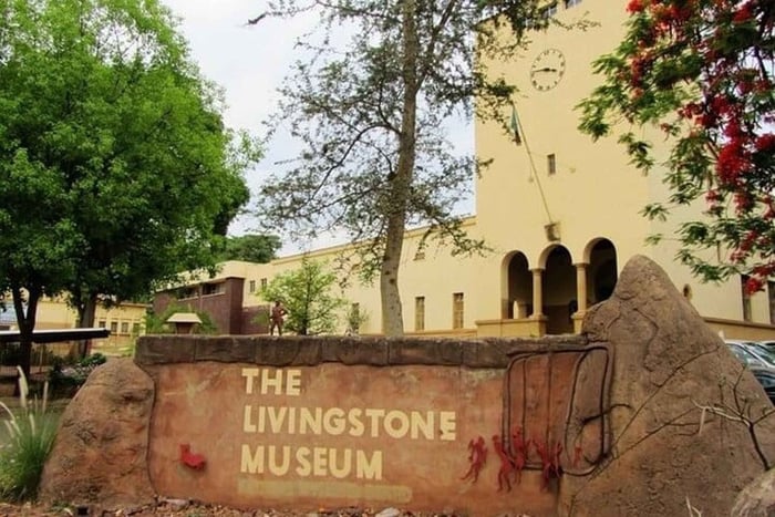 Livingstone: Guided City Tour with Museum Entry & Pickup