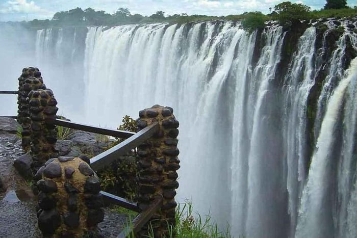 Victoria Falls Tour: Zimbabwe i Zambia z obu stron