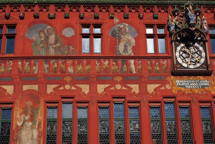 Basel: Express Walk with a Local in 60 minutes