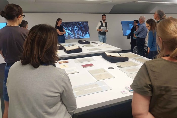 ETH Zurich Tour: Female Science (DE)