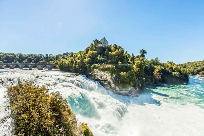 From Zurich: Rhine Falls Coach Tour with Entry Tickets
