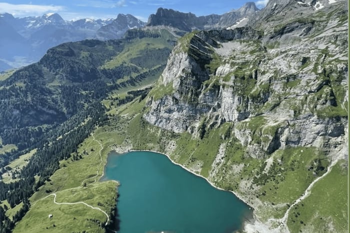 Swiss Alps 7-Day Hiking Tour