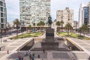 2-Days and 1 Night in Montevideo from Buenos Aires