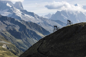 Høydeopplevelse over Chamonix med el-sykkel