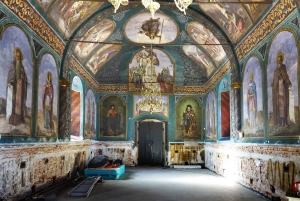 Bucharest: Guided Tour to Bellu Manor & Zamfira Monastery