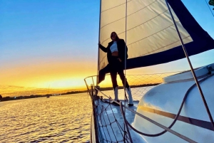 Buenos Aires: Privates Segeln auf einem Segelboot mit Transfer