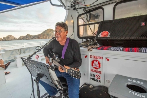 カボ・サン・ルーカス：カボ・マールのメキシカン・フレーバーズ・サンセット・クルーズ