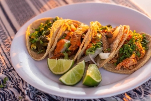 カボ・サン・ルーカス：カボ・マールのメキシカン・フレーバーズ・サンセット・クルーズ