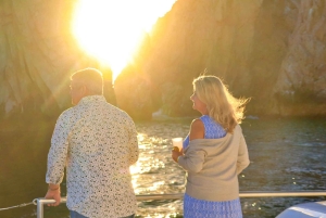 Cabo San Lucas: Sunset Party Cruise med åben bar
