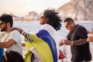 Cabo San Lucas: Sunset Party Cruise med åben bar