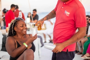 Cabo San Lucas: Sunset Party Cruise med åben bar