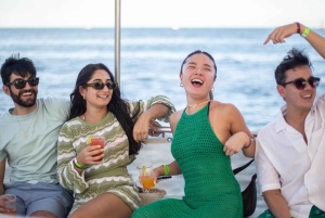 Cabo San Lucas: Sunset Party Cruise med åben bar