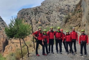 Caminito del Rey: Tour with Official Guide and Drink