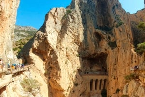 Caminito del Rey: Tour with Official Guide and Drink