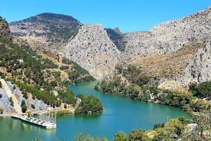 Caminito del Rey: Tour with Official Guide and Drink
