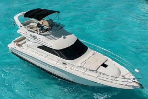 Cancun: 8-Hour Private Yacht Excursion to Isla Mujeres