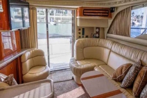 Cancun: 8-Hour Private Yacht Excursion to Isla Mujeres