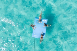 Cancun: 8-Hour Private Yacht Excursion to Isla Mujeres