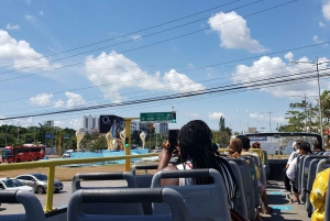 Cancun: bussikierros – kaupunkiseikkailu parhailla pysähdyksillä