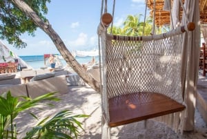 Cancún: Catamarantocht naar Isla Mujeres met open bar en lunch