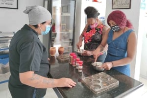Cancún: Chocolate Making Class and Tasting with Chef
