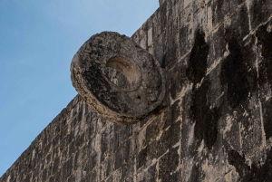 Cancún: Exklusiv soluppgång i Chichén Itzá med en expertguide