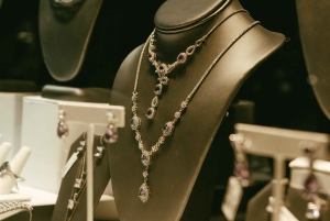 Cancun Guided Sightseeing, Shopping and Tasting Tour