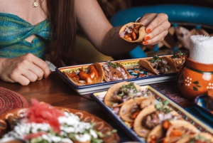 Cancún: almuerzo con tacos ilimitados y experiencia de compras con guía.