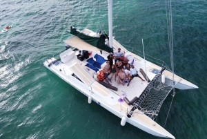 Cancún: Isla Mujeres All-Inclusive privat katamaran-tur