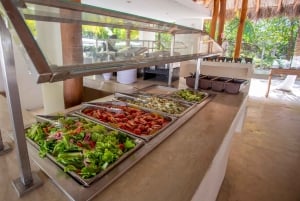 Cancun: Isla Mujeres Catamaran Cruise with Lunch & Open Bar