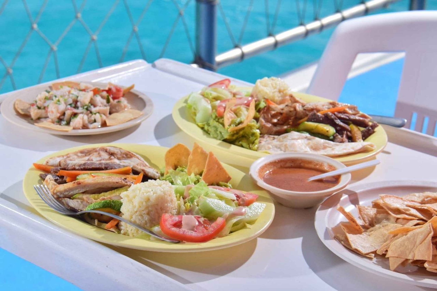 Cancún: crucero de un día completo a Isla Mujeres con baile