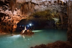 Cancún/Playa del Carmen: Ticket de entrada a Río Secreto y Comida