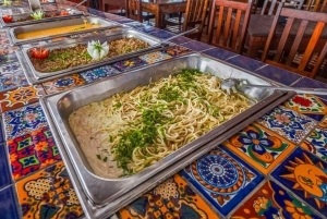 Cancún: Premium katamaran med transport og havneavgift