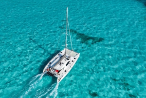 Cancun Privat Katamaran – Åben Bar & Snorkling Oplevelse
