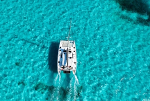 Cancun Privat Katamaran – Åben Bar & Snorkling Oplevelse