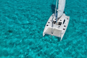 Cancun Privat Katamaran – Åben Bar & Snorkling Oplevelse