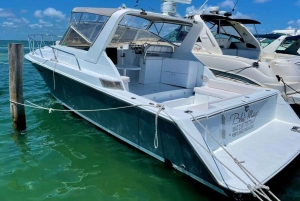 Cancún: Private Yacht Tour