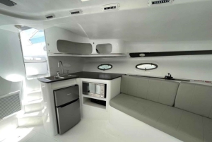 Cancún: Private Yacht Tour
