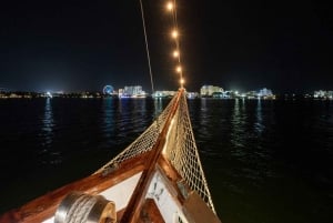 Cancún: Romantische avond in galjoen met diner en open bar