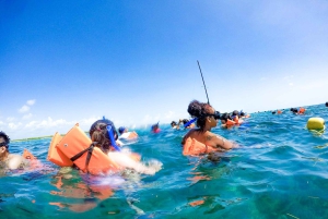 Cancún: Catamarán a Vela con Barra Libre a Isla Mujeres