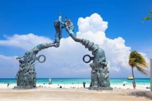 Cancun: Passeio turístico a pé com um guia local