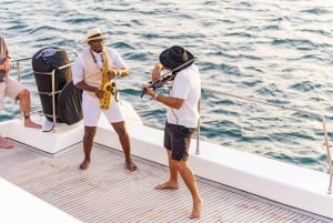 Caracas Bay: Sunset All-Inclusive Party on a Catamaran